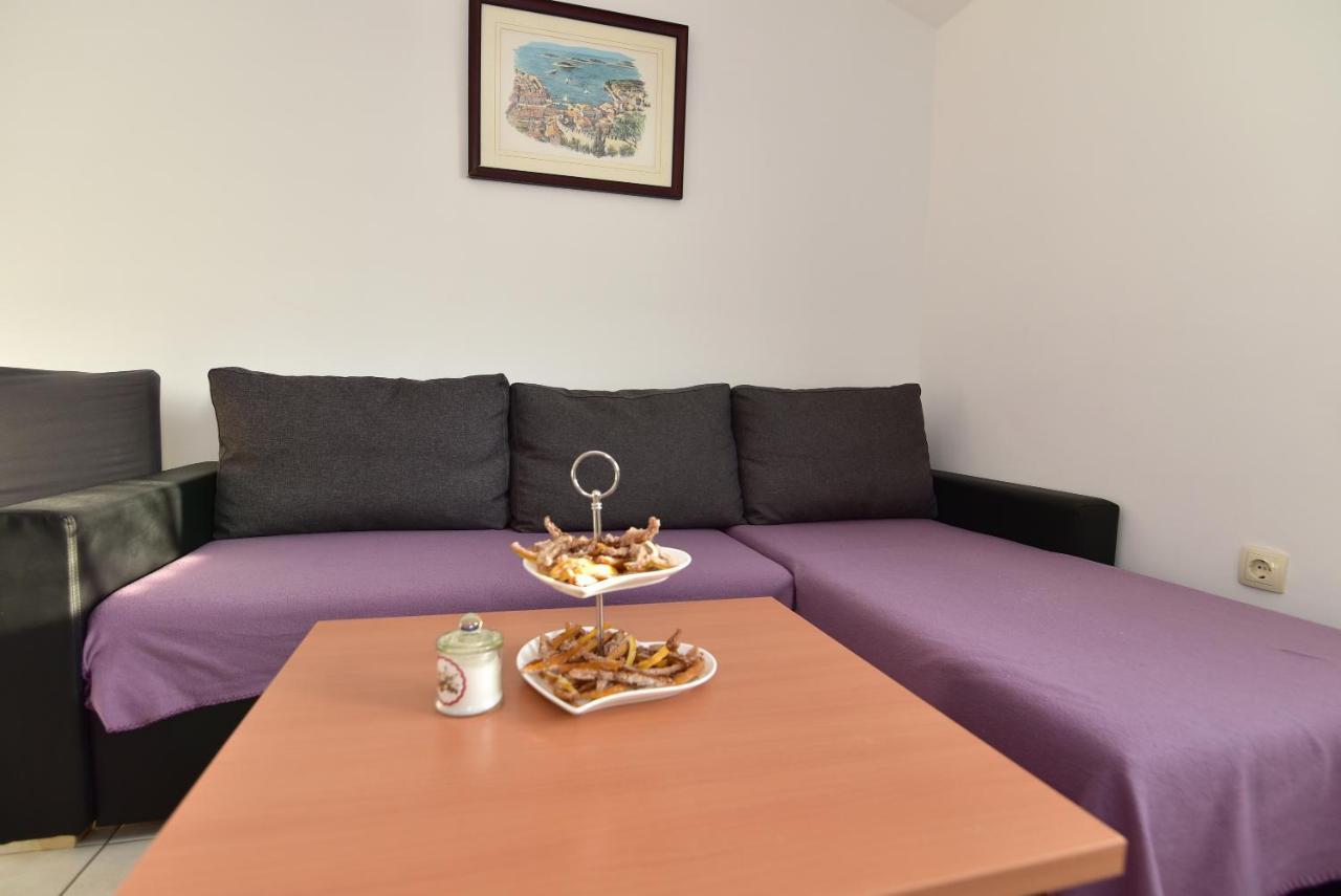 Apartmani Luna Vir Zewnętrze zdjęcie